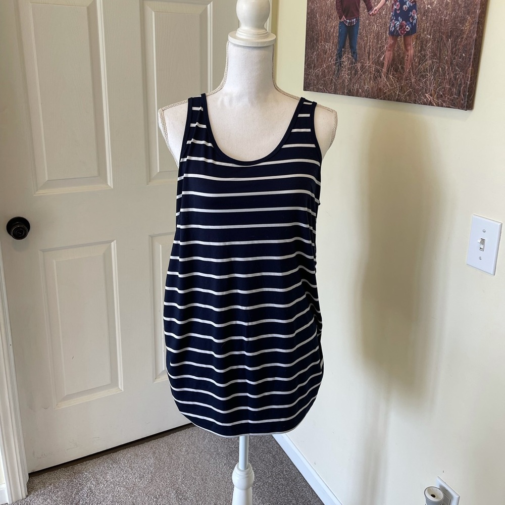 maternity top